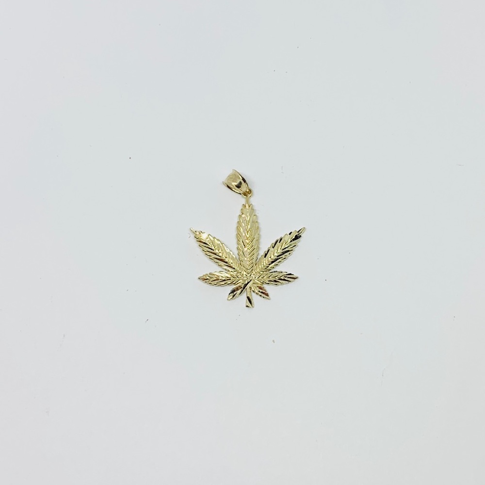 SOLD 10k Solid Gold Cannabis Leaf Pendant - Picture 1 of 6